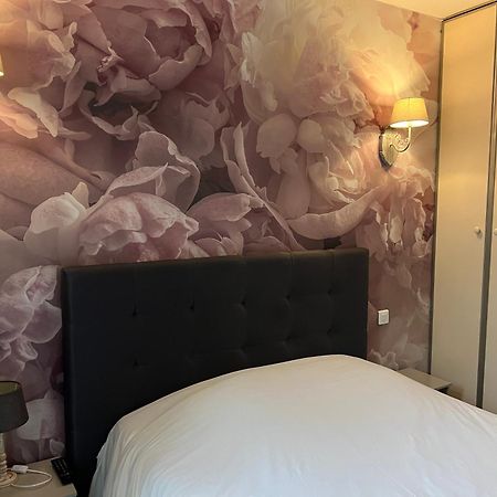 Le Cheval Blanc Hotel Jargeau Buitenkant foto