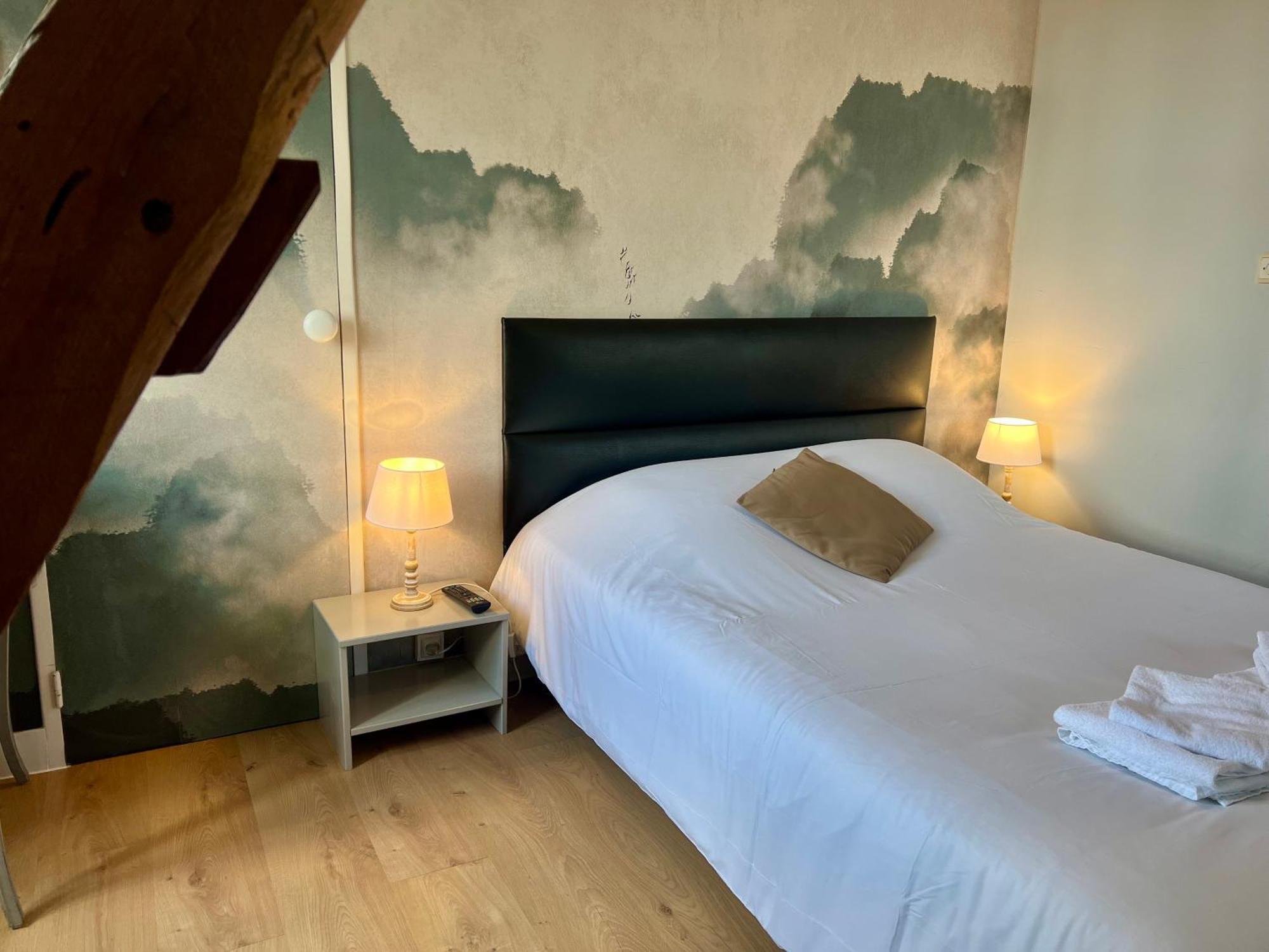 Le Cheval Blanc Hotel Jargeau Buitenkant foto